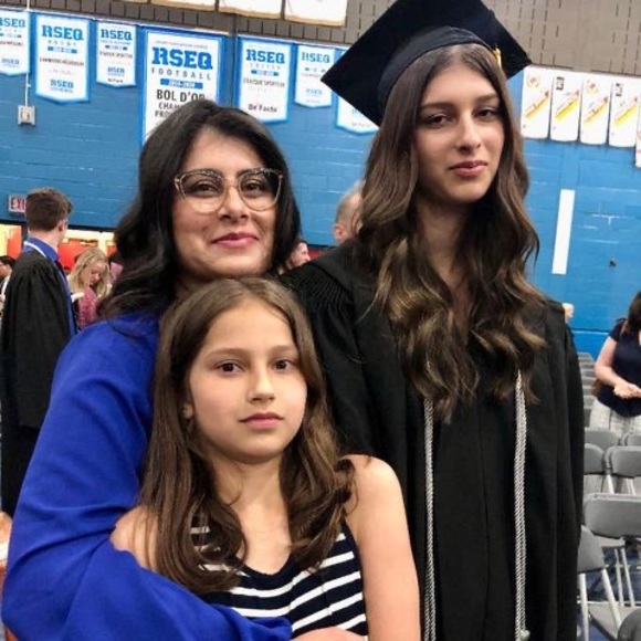 Meet your Posher, Tania - Picture 1 of 1